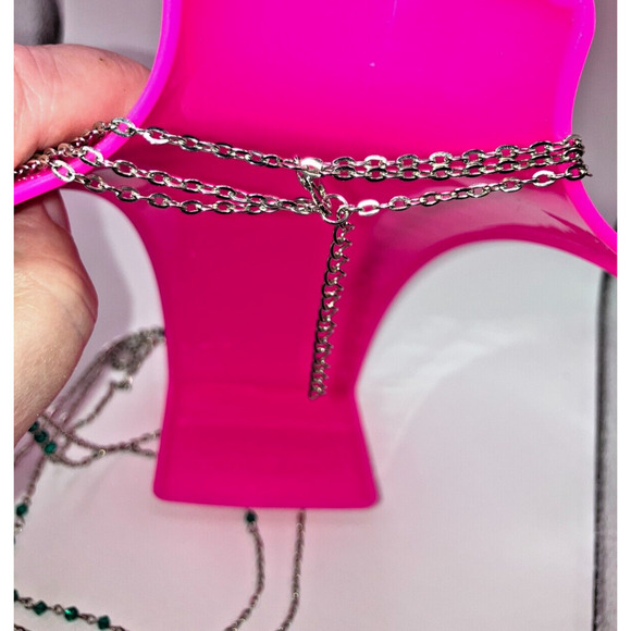 Green Crystal Silver-Tone Layered Chain 27" Necklace! - Picture 5 of 7